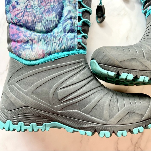 Merrell Girl Snow Quest Waterproof Purple Tie dye Winter Boots Size 4 Thermolite - Picture 4 of 17